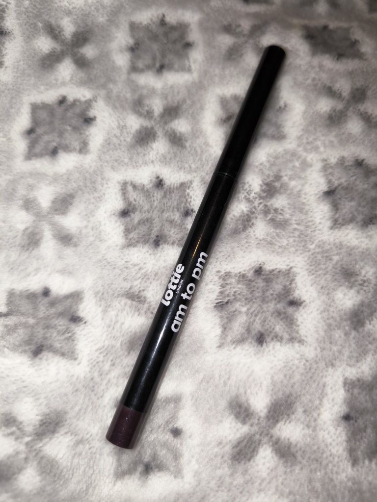 Lottie London am to pm Eyeliner fioletowy