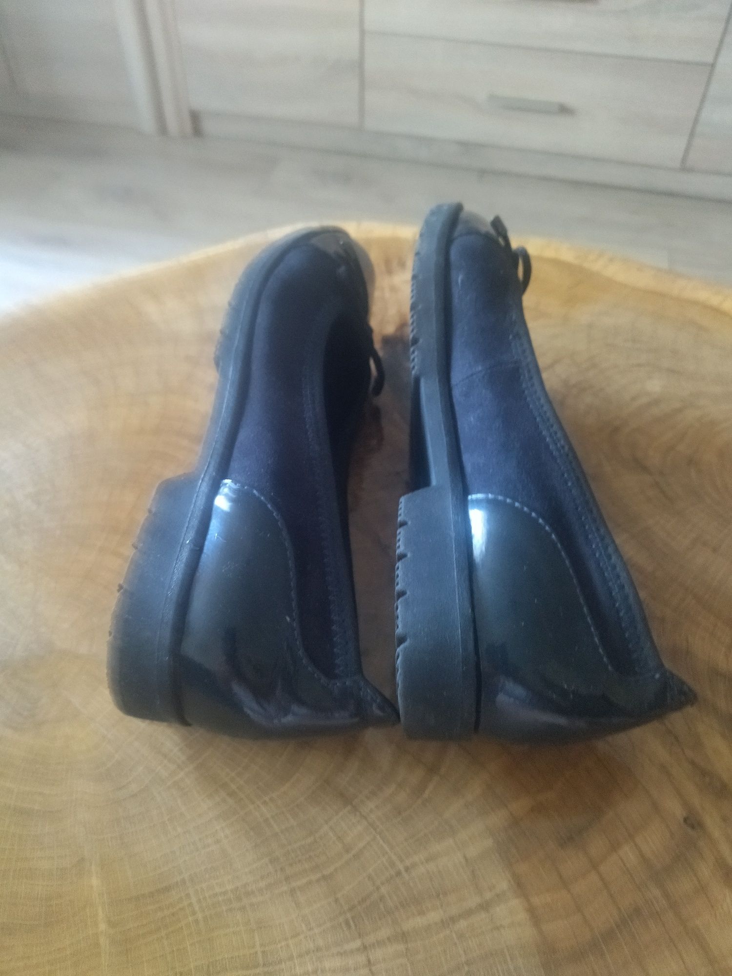 Buty damskie skórzane granatowe idealne r.38