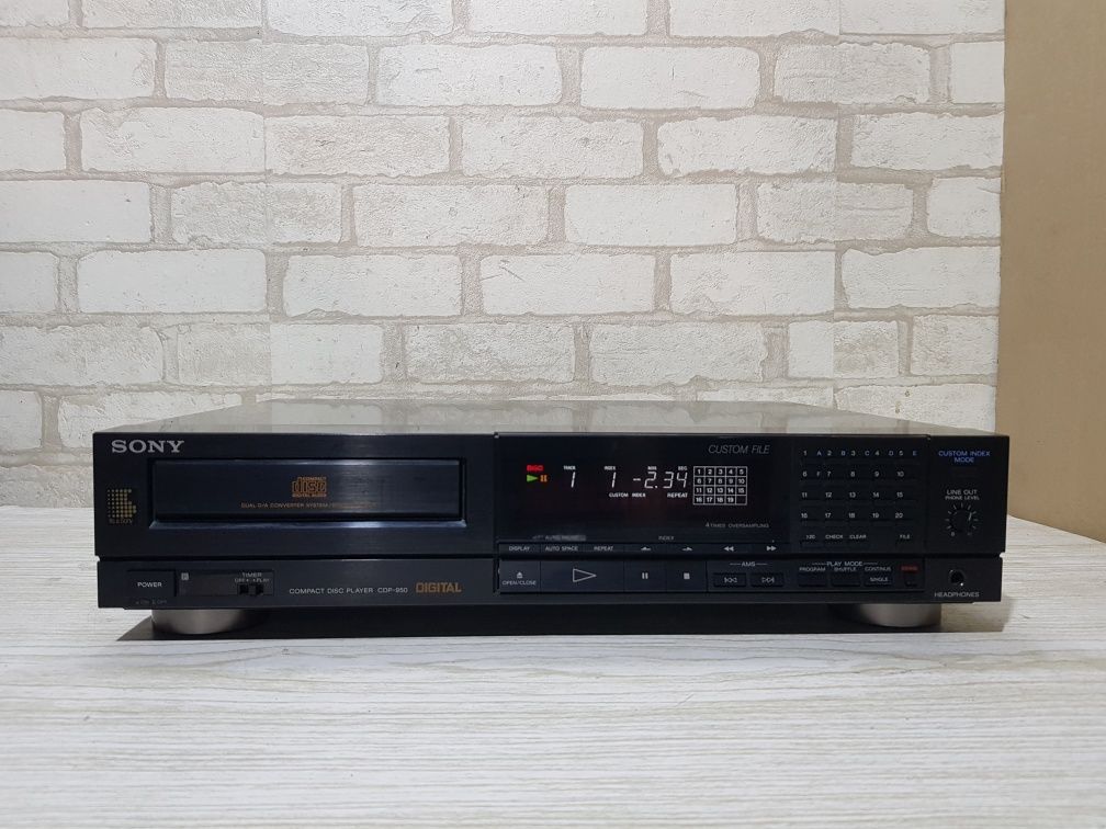 СD програвач/проигрыватель Sony CDP-950. Philips TDA1541A