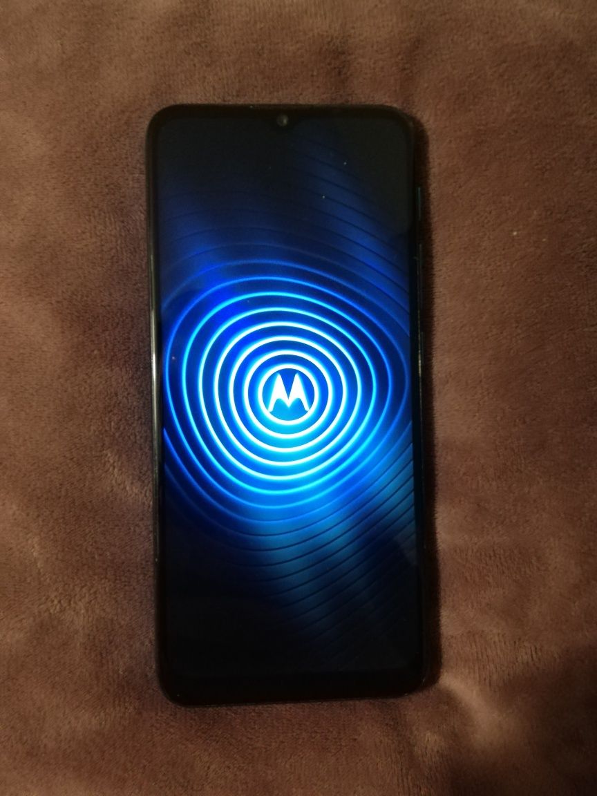 Motorola Moto E7 Power 4/64 DualSIM telefon komórkowy smartfon 4 gb