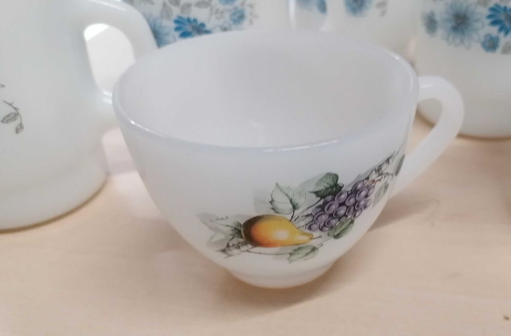 Canecas /chávena tipo pirex, lote por 5€
