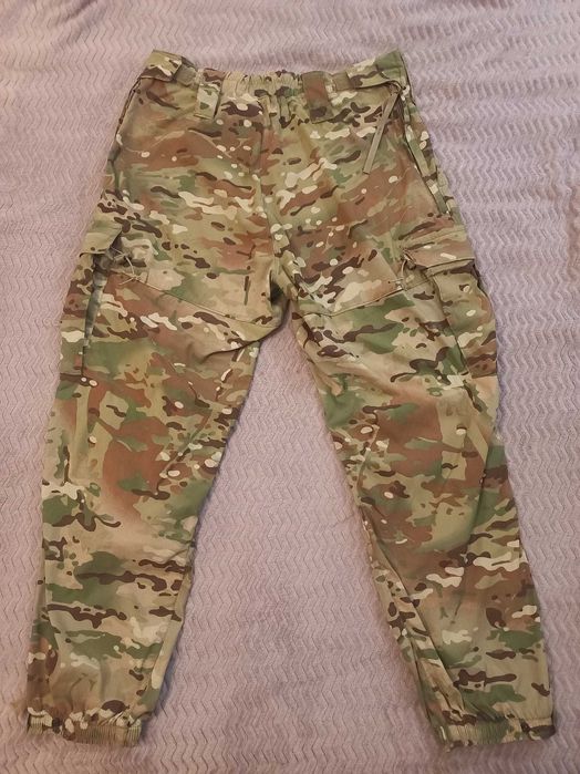 Штани ECWCS Gen III Level-5 Soft Shell Розм. M-R MULTICAM® з недоліком