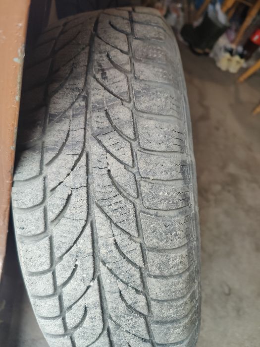 Диски з зимовою резиною 5/100 195/65/15