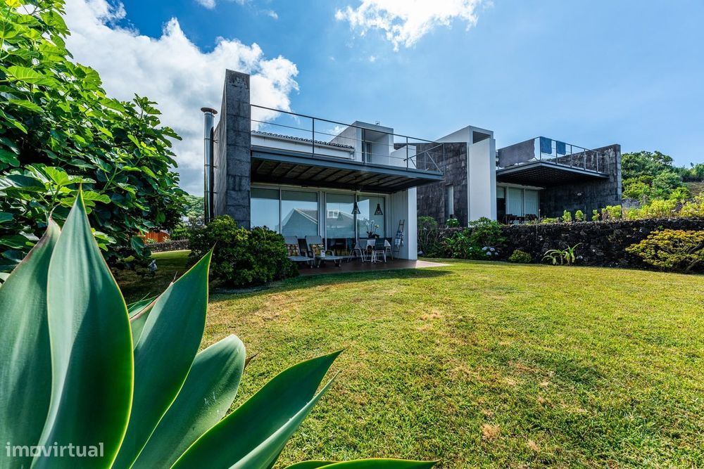 Moradia Vista Mar-Caloura