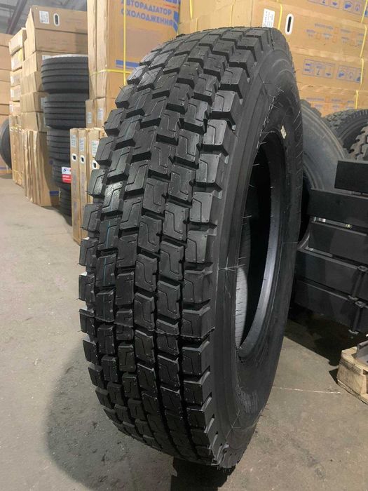 Шина ведущая 295/80R22.5 резина колесо скат тяга ведучка