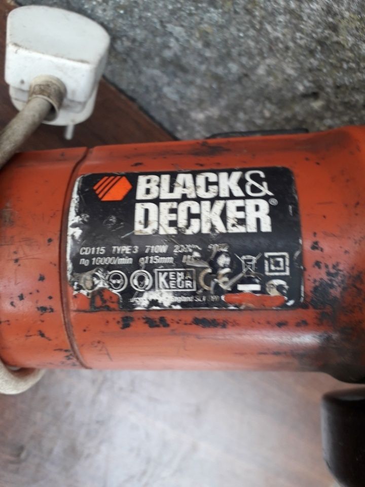 Szlifierka kątowa Black Decker