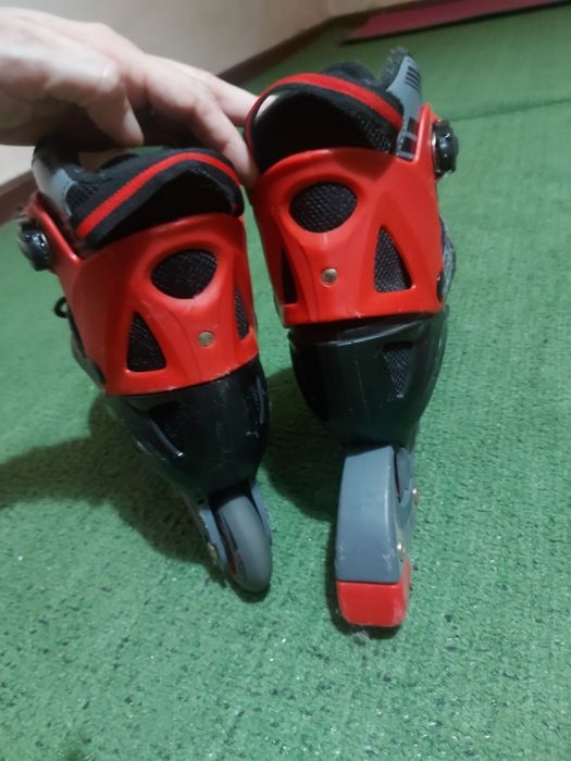 Patins linha 37-40 e capacete