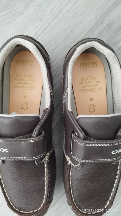 Mocassin Geox J Snake c/velcro castanho Tamanho 36