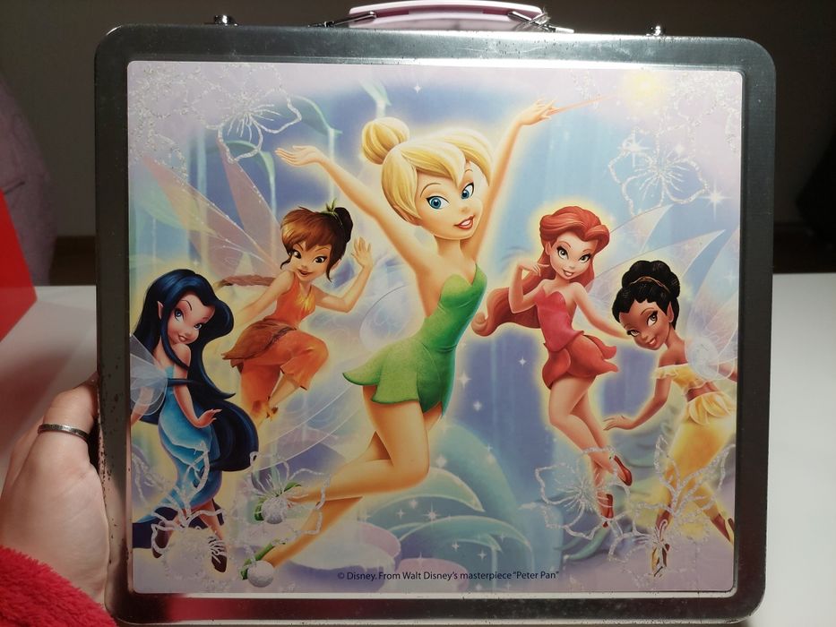 Conjunto de material escolar da Disney