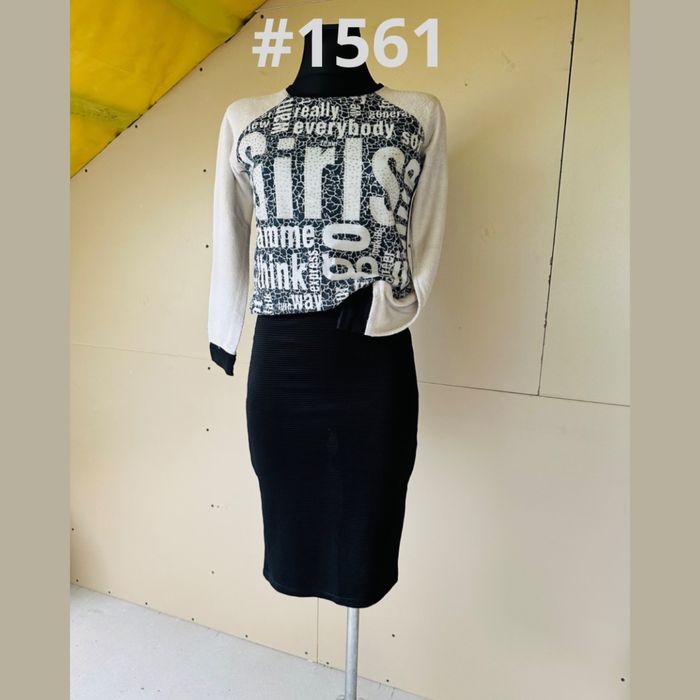 Zestaw XS/34 spódnica prążek na suwak + bluza z aplikacją #1561