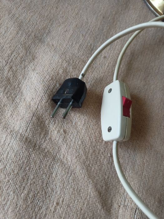 Lampka nocna PRL do renowacji odnowienia WARTO !!