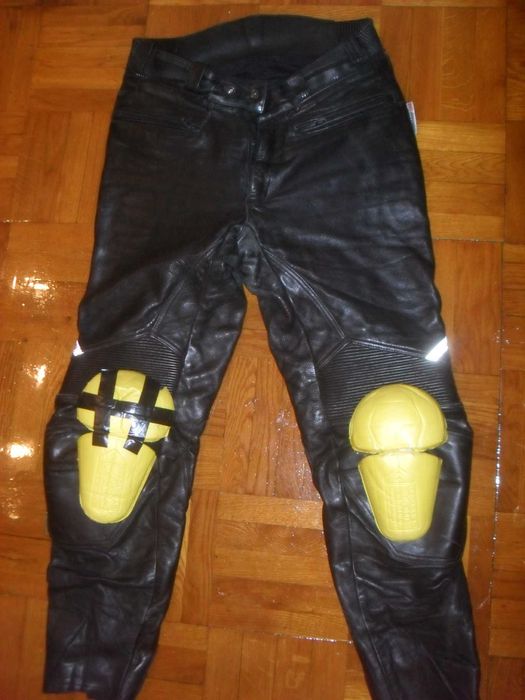 Мотокостюм кожаный REVENGER + POLO( Германия ) , размер M-L( 50-52 )