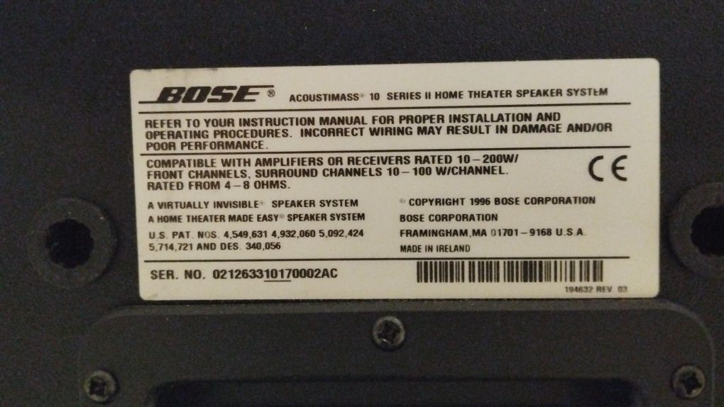 Sistema BOSE Acoustimass 10 com satélites Jewel e suportes