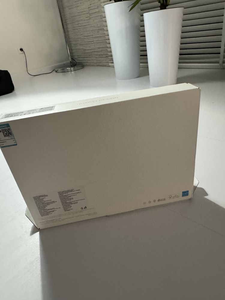 Laptop Huawei Matebook D MRC-W10  8gb 256gb