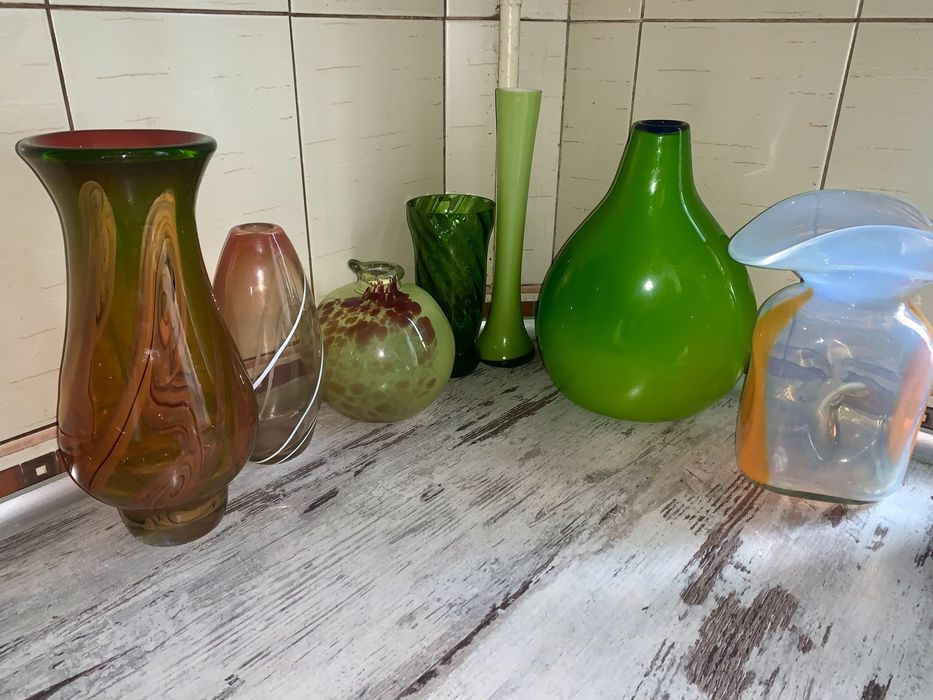 Ваза богемия гутное  цветное стекло