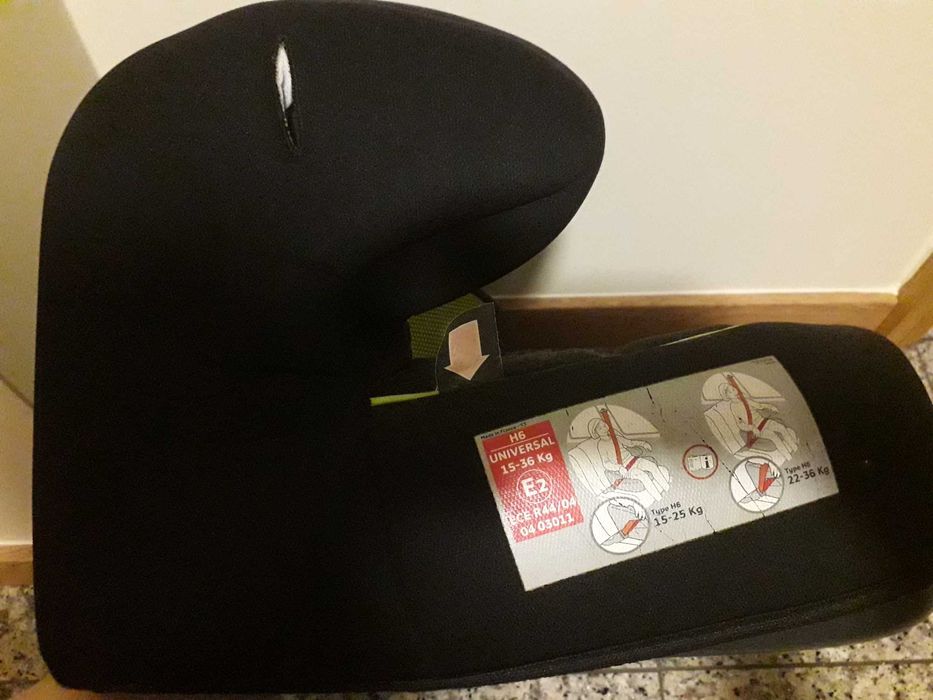 Assento elevatório marca "Mania"