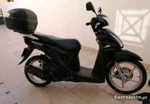 Honda Vision, scooter 110