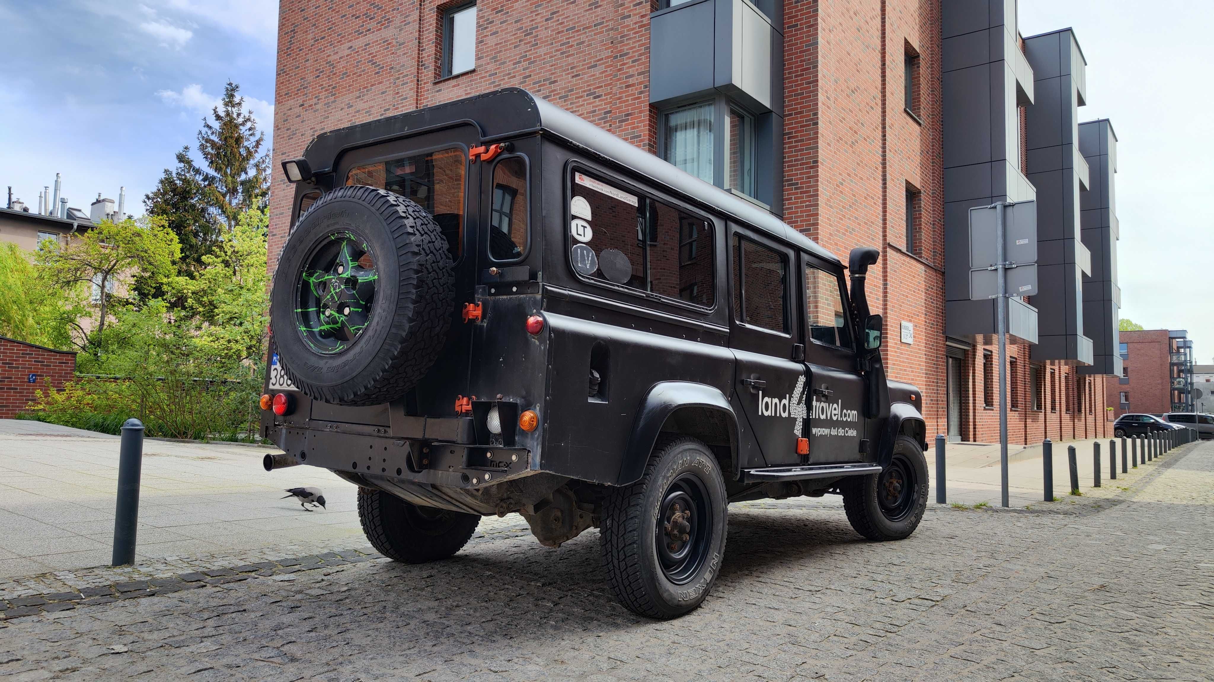 Land Rover Defender 110 2.5 TD5