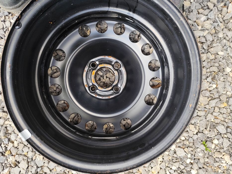 Felgi stalowe Opel 16" 4x100 et 37 Super Stan