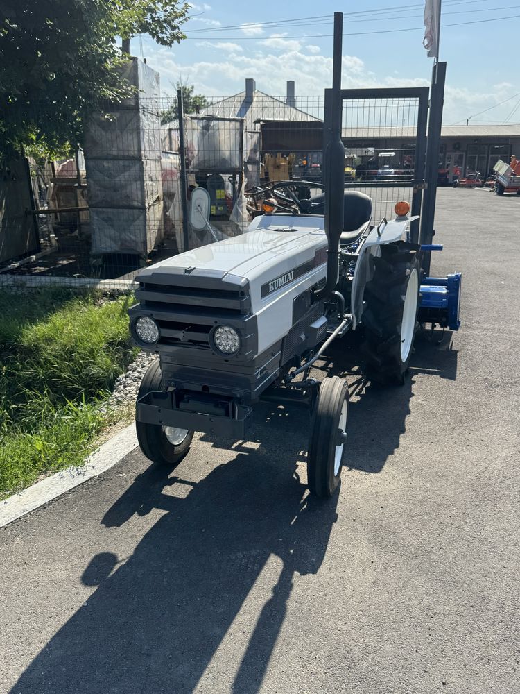 Японськи трактор, Mitsubishi 1600, не китай, вживаний трактор.