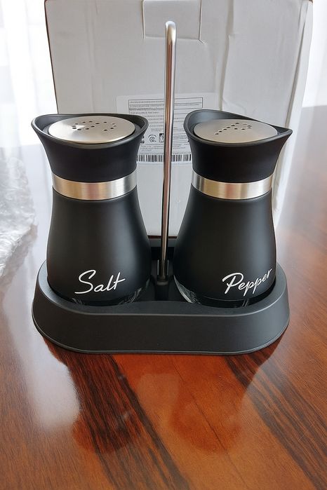 Solniczka i pieprzniczka zestaw