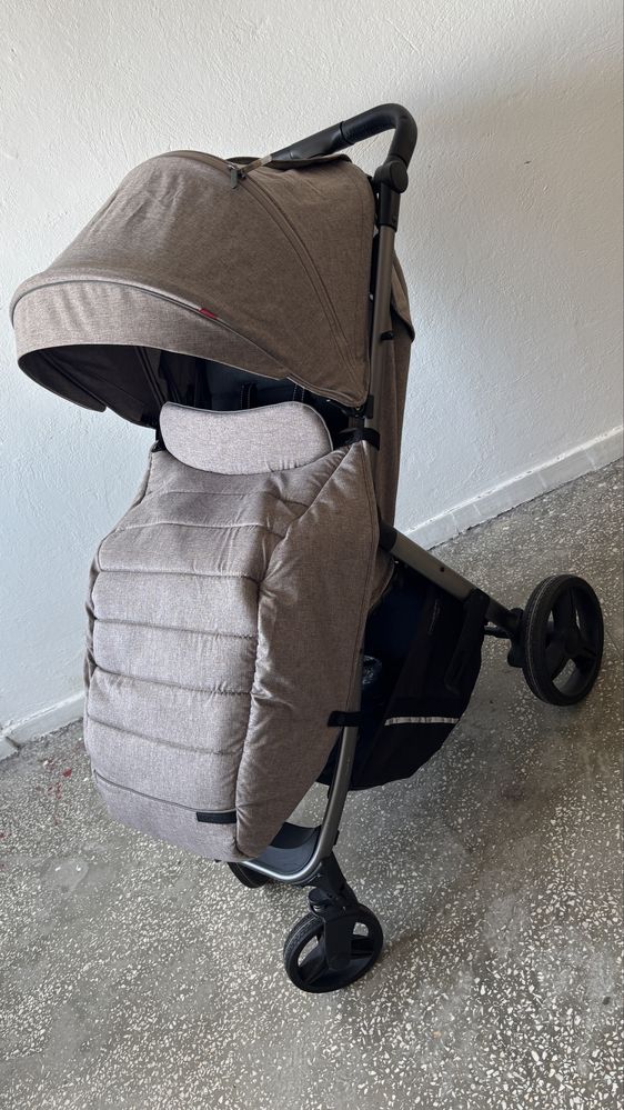 Wózek spacerowy Carrello Bravo Plus. Tylko odbiór osobisty.