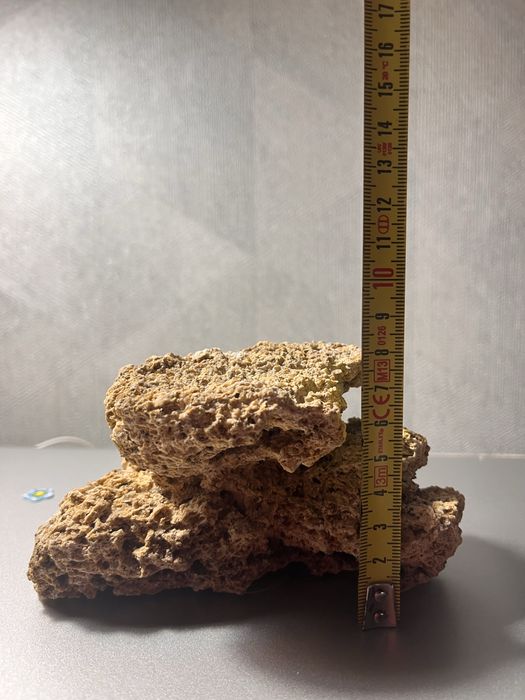 Декоративний камінь для акваріуму тераріуму 13 см