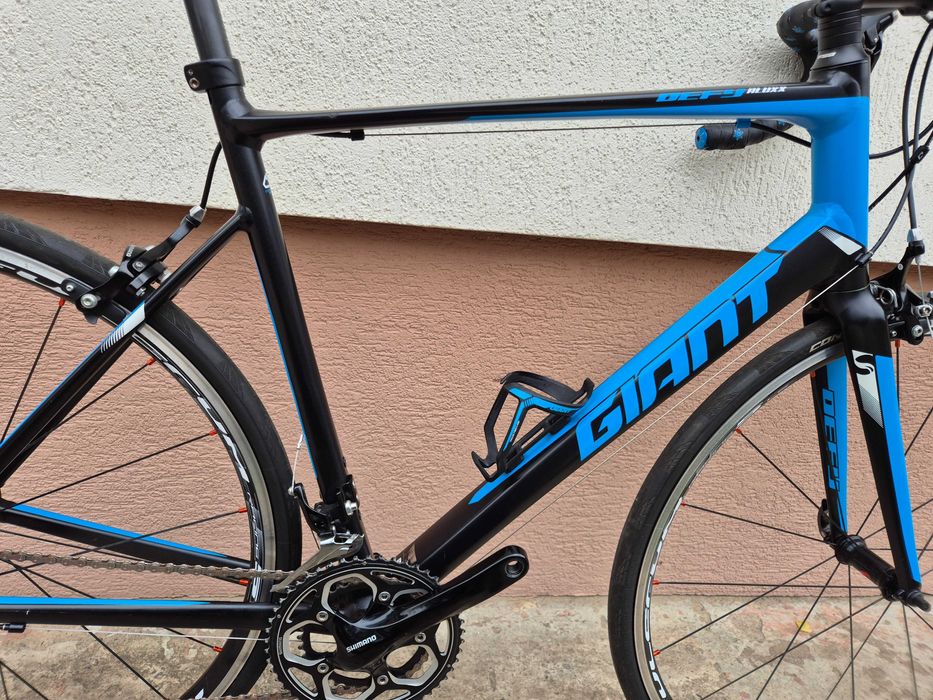 Rower szosowy Giant Defy, Shimano Ultegra 2x11