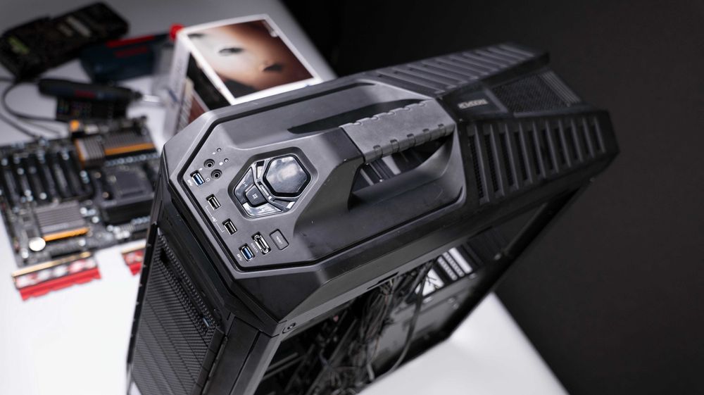 Корпус Cooler Master CM Storm Trooper FULLTOWER