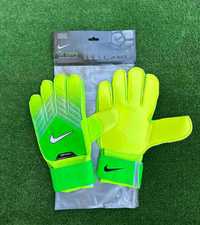 Воротарські рукавички футбольні Nike GK GRIP 3.  РОЗМІР: 8,9,10