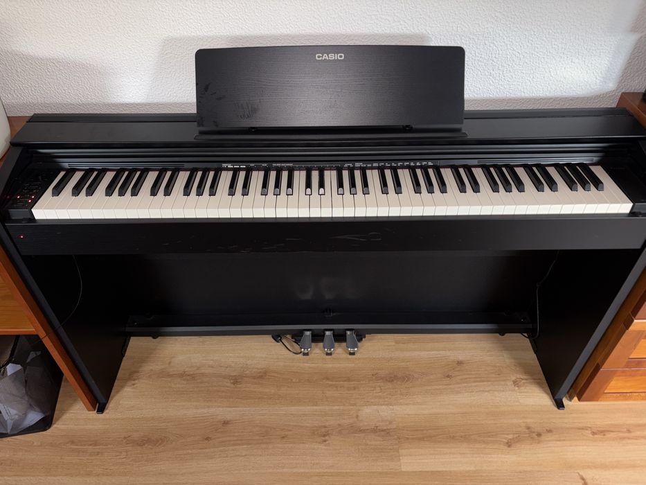 Piano eletronico CASIO