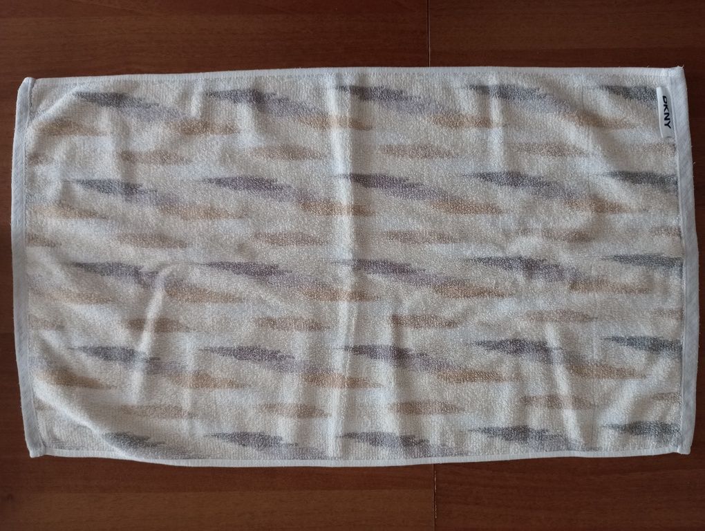 Ręczniki DKNY 4szt.