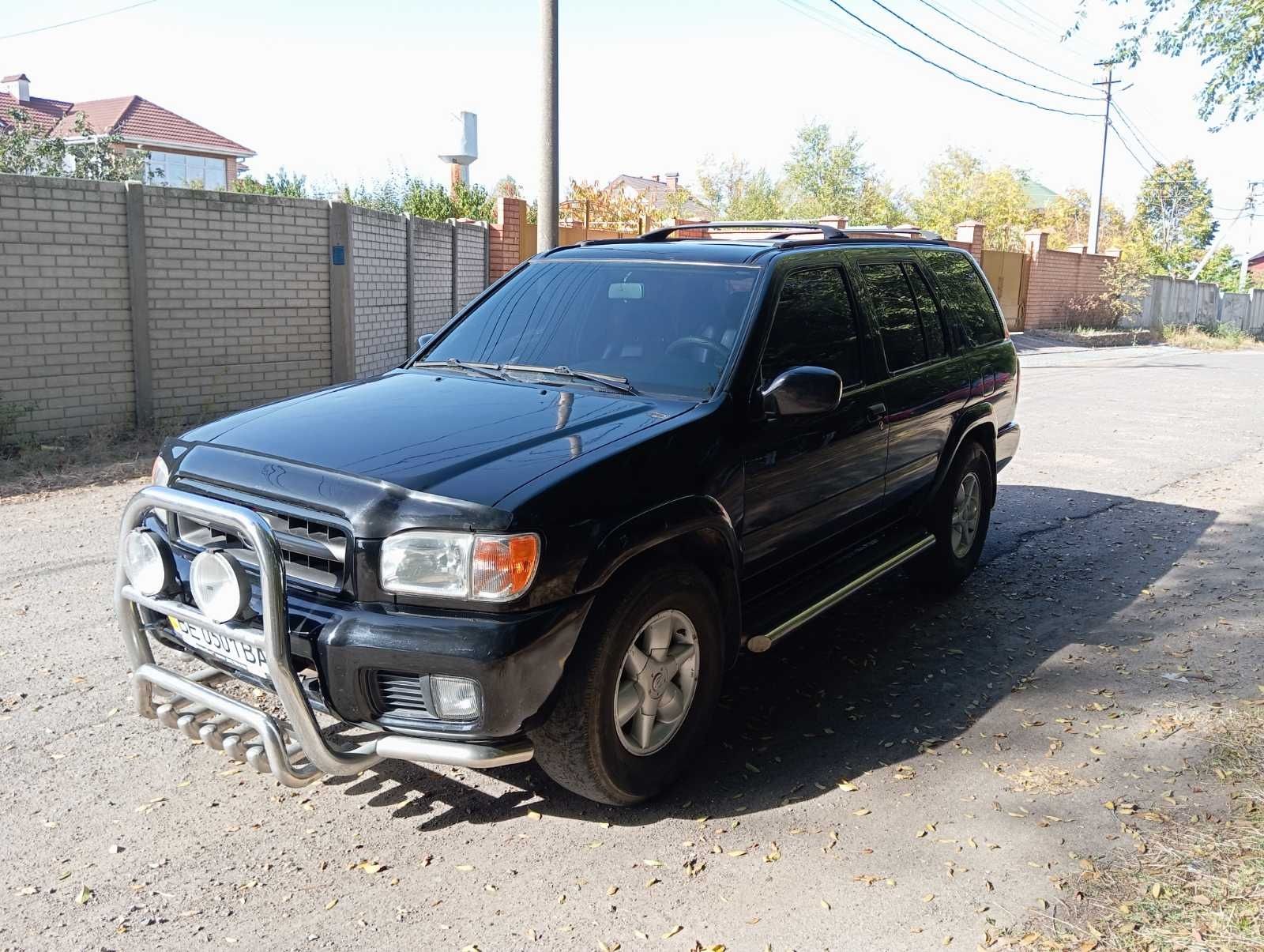 Nissan pathfinder r 50