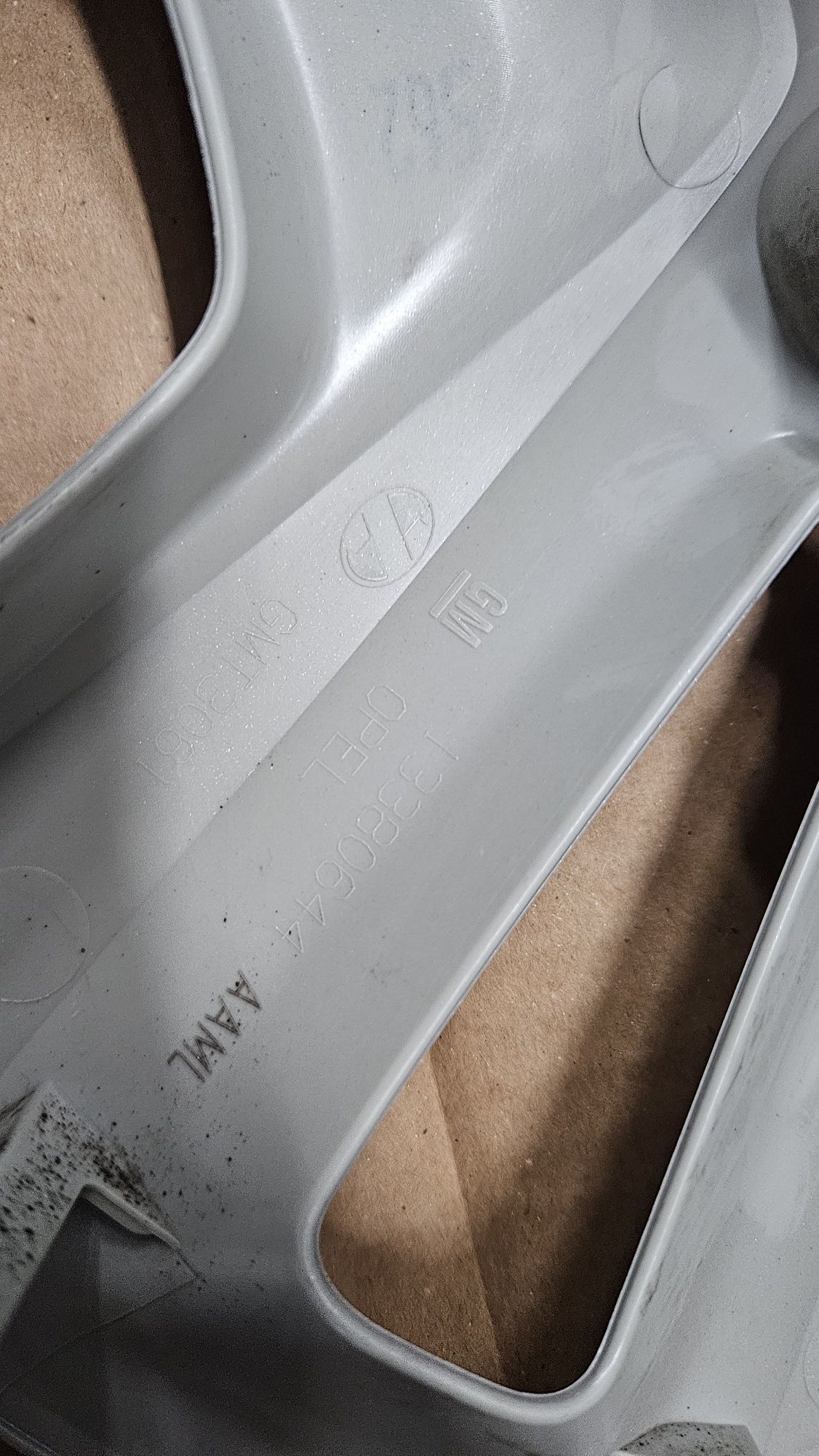 Kołpaki 15" OPEL strukturalne