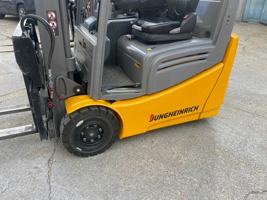 Навантажувач електричний jungheinrich efg 215, 2019