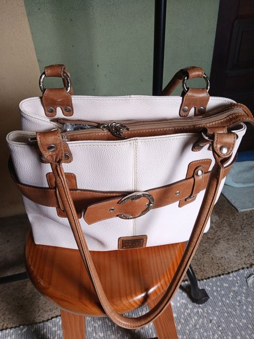 Várias malas para venda