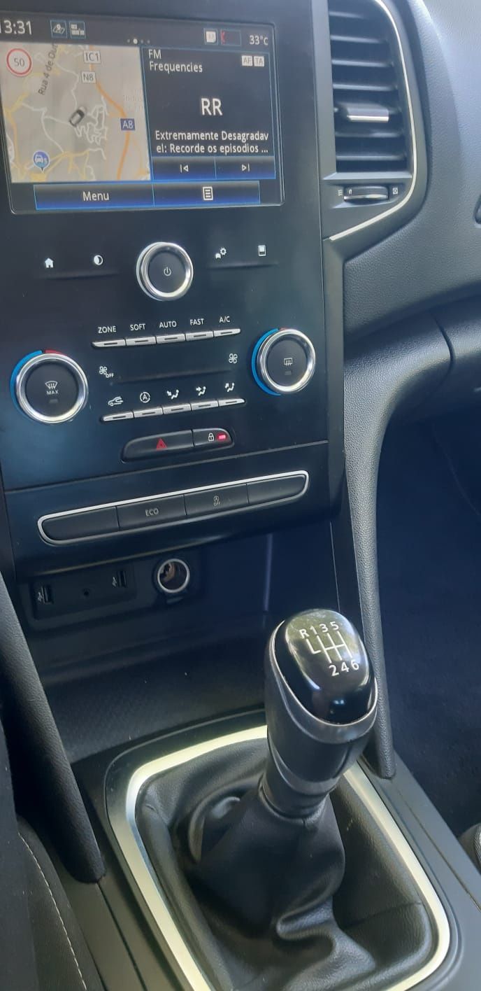Vendo Renault Mégane
Matrícula 12/2019
Tipo de combustí