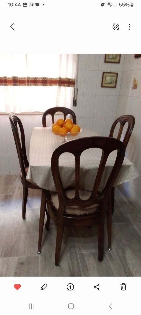 Mesa de cozinha ou sala