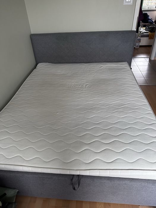 Łóżko sypialniane BRW