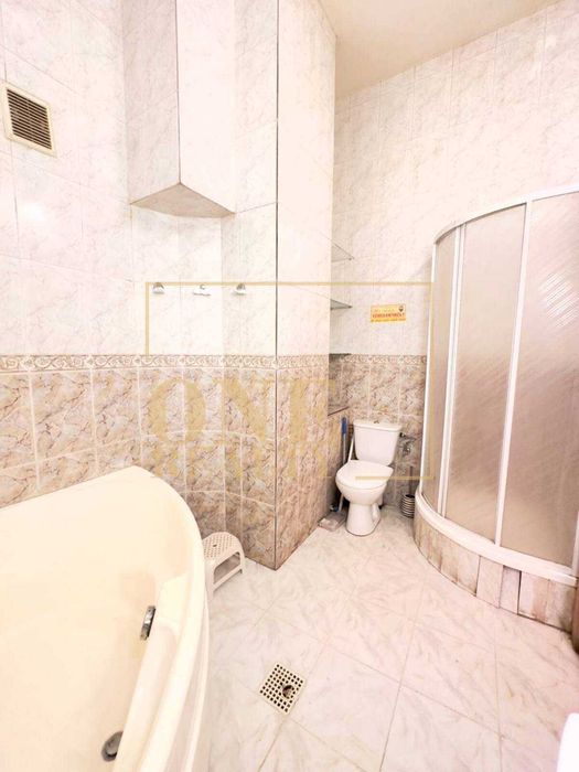 Довготривала оренда 3к Центр, метро Олімпійська, Євроремонт, БЕЗ %%%