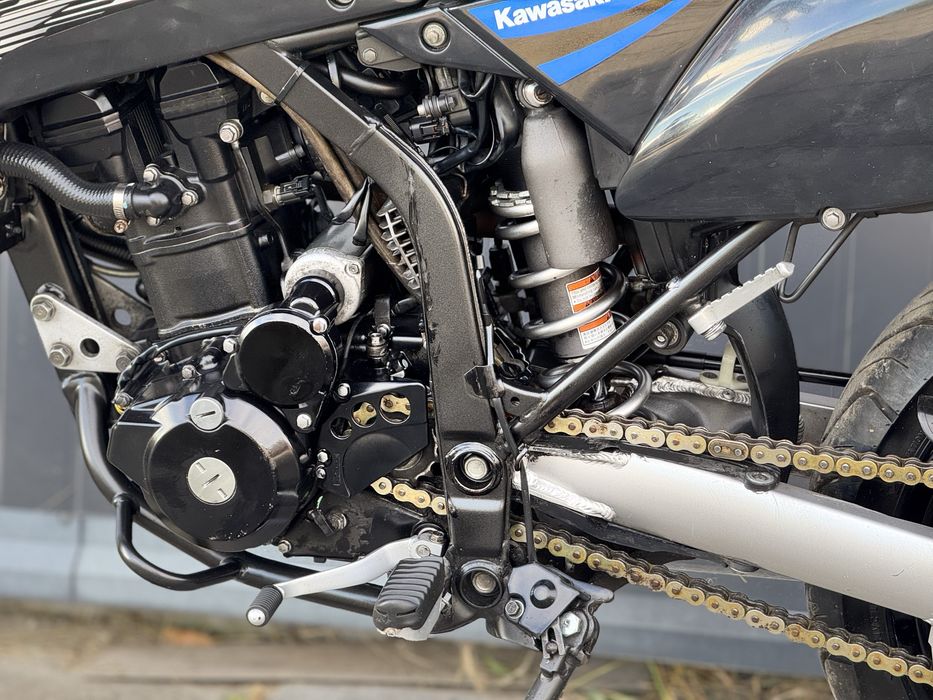 Kawasaki D-Tracker 250 з Японії