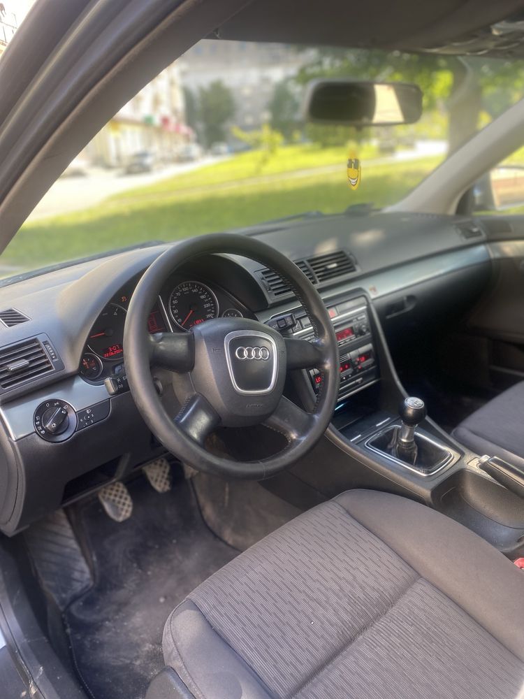 Продам Audi A4B7 1,9TDI