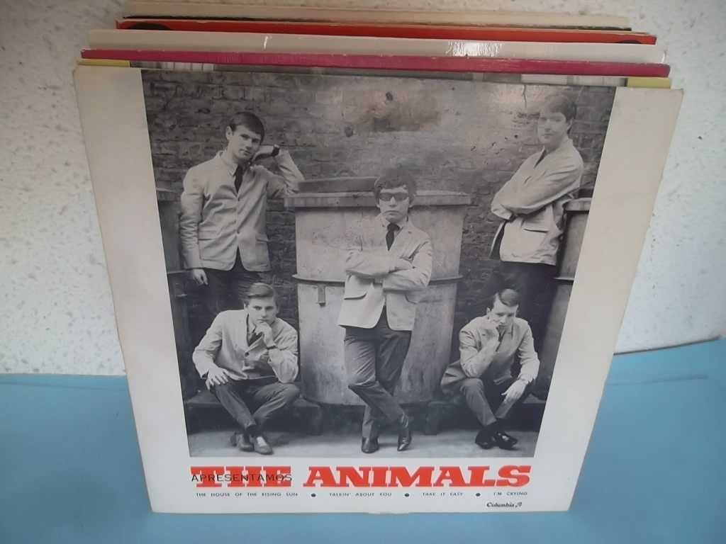 Lote de 8 singles. The Animals, Ringo Starr, Elton John etc.