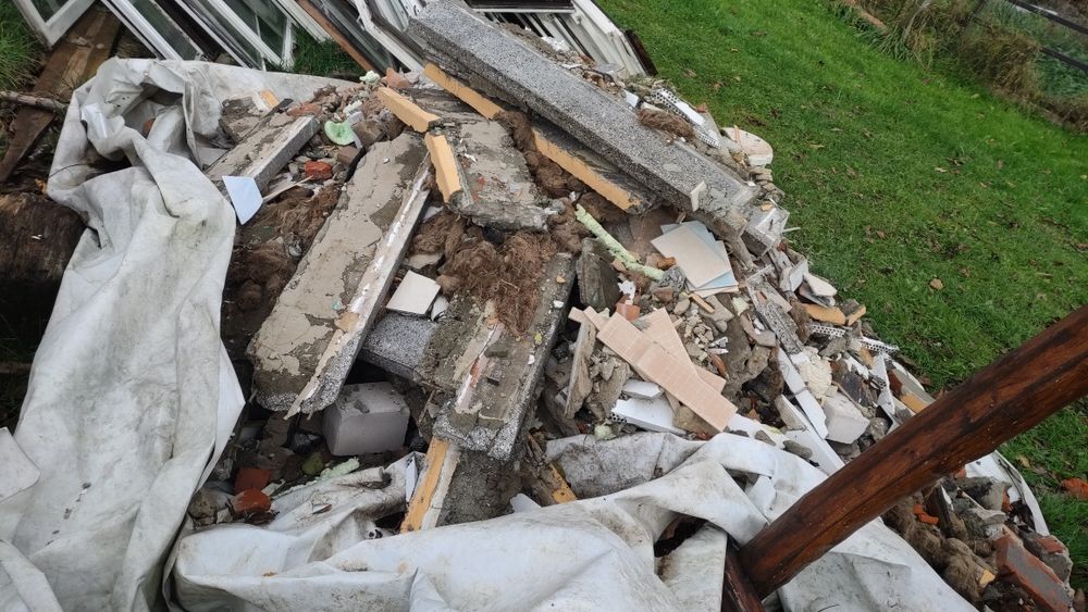 Oddam za darmo gruz po demontażu okien