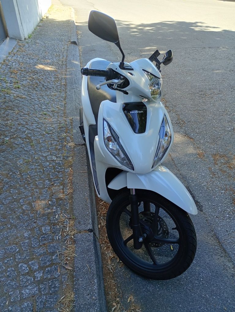 Honda Vision 110cc