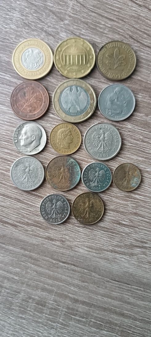 продам монеты  разных годов