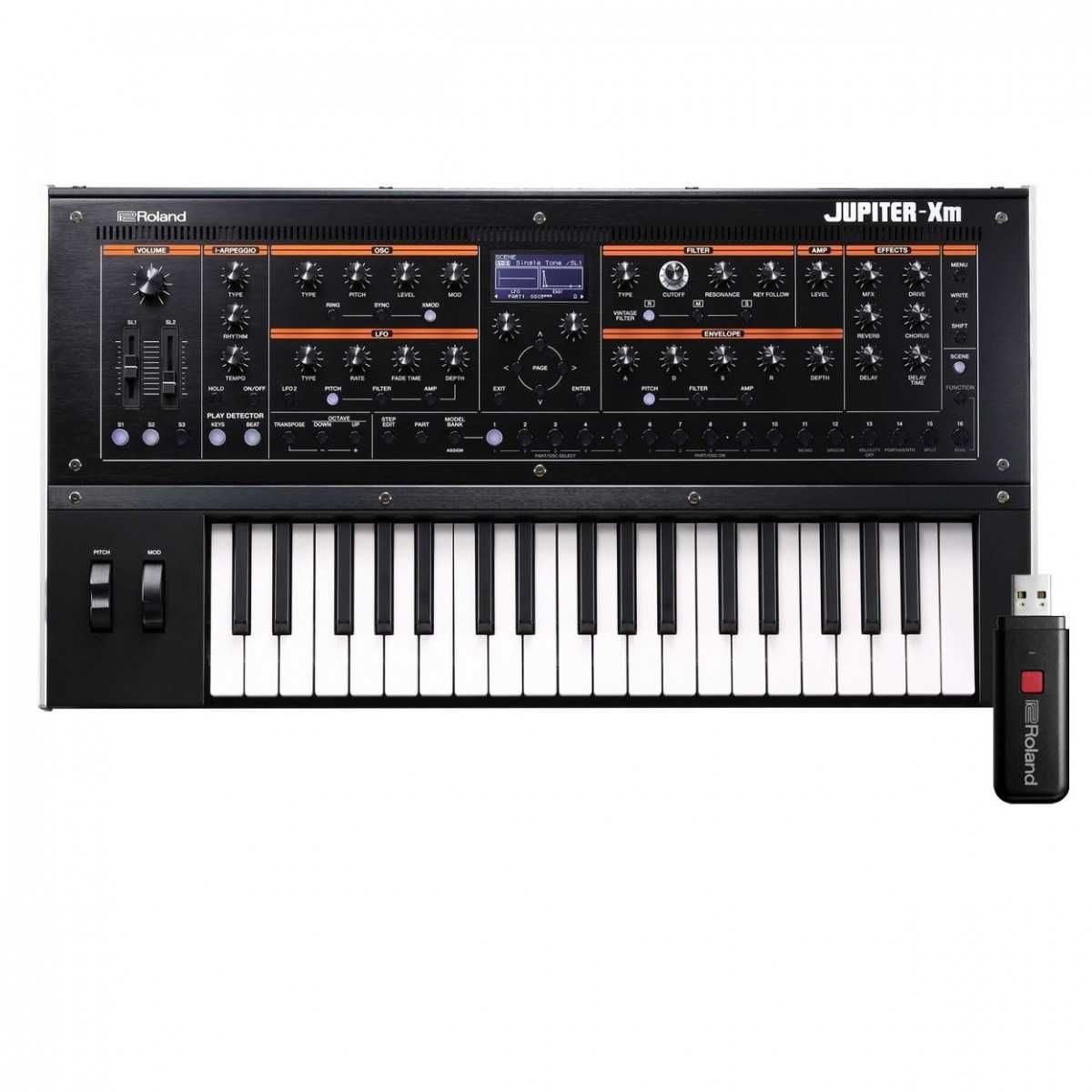 Roland Jupiter XM  como novo