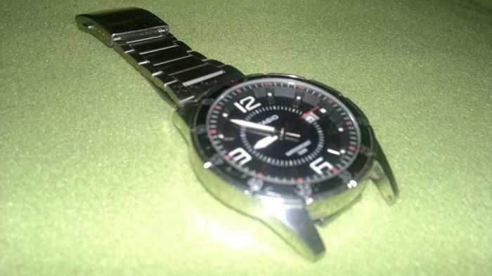 CASIO zegarek na baterie 100% sprawny