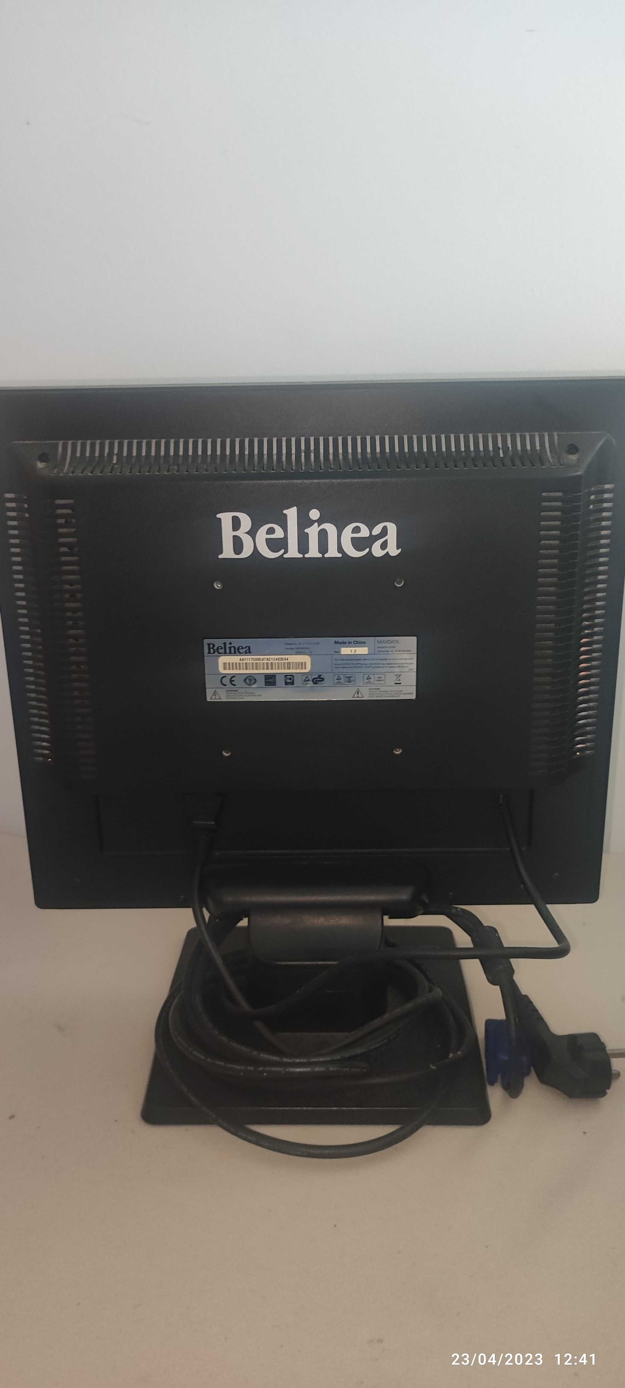 Monitor com colunas