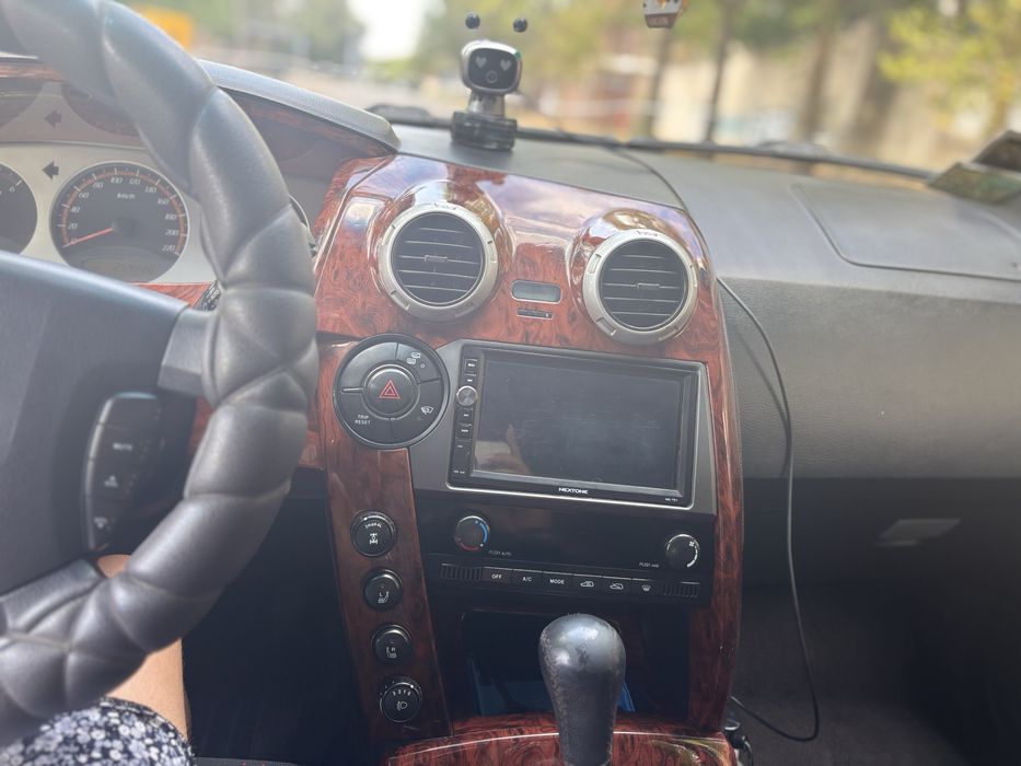 Продаю власний автомобіль